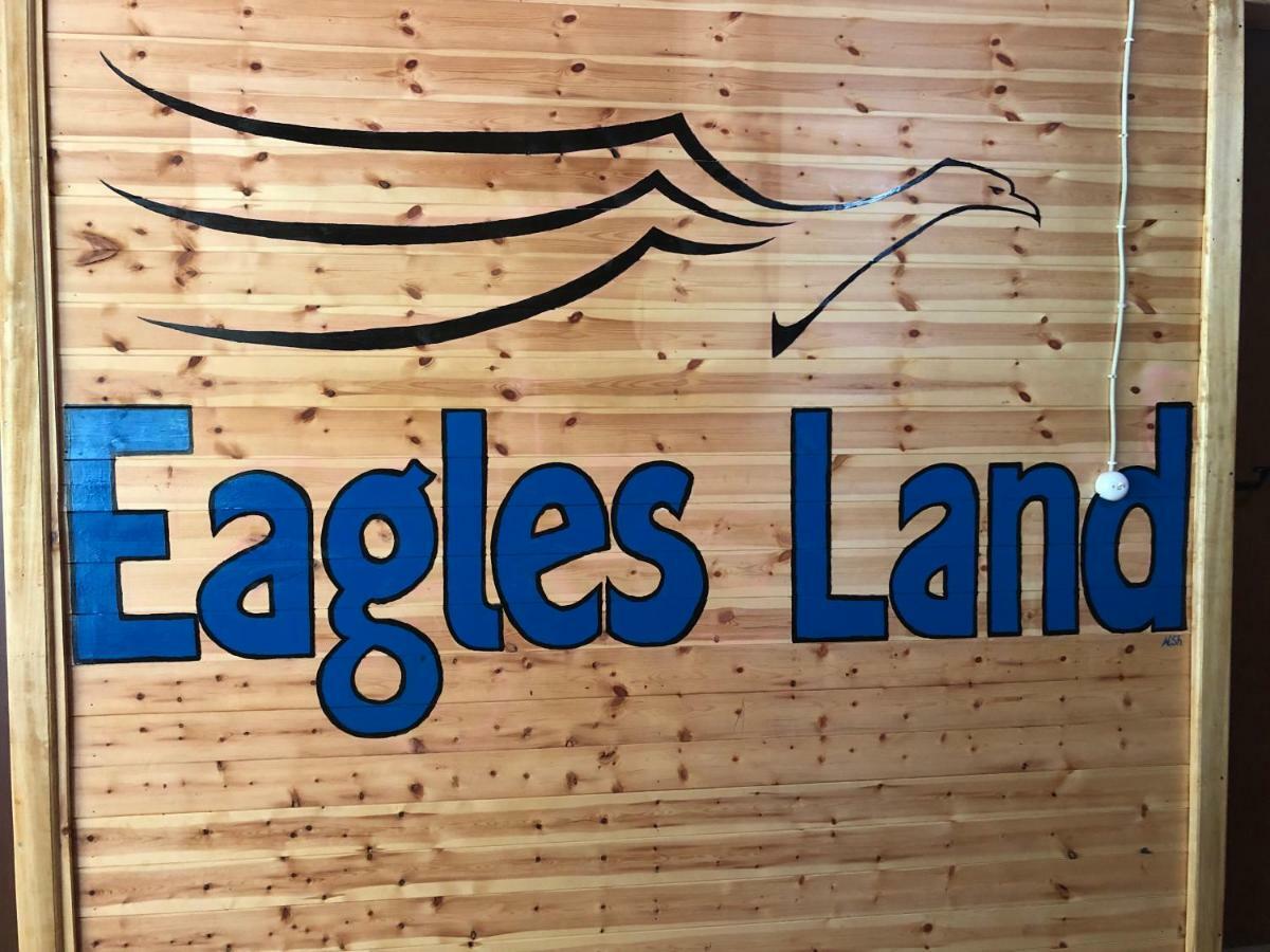Eagles Land Guest house *